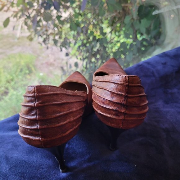Brown Heels Sz Euro 40 or US 9 NIL - Picture 9 of 11